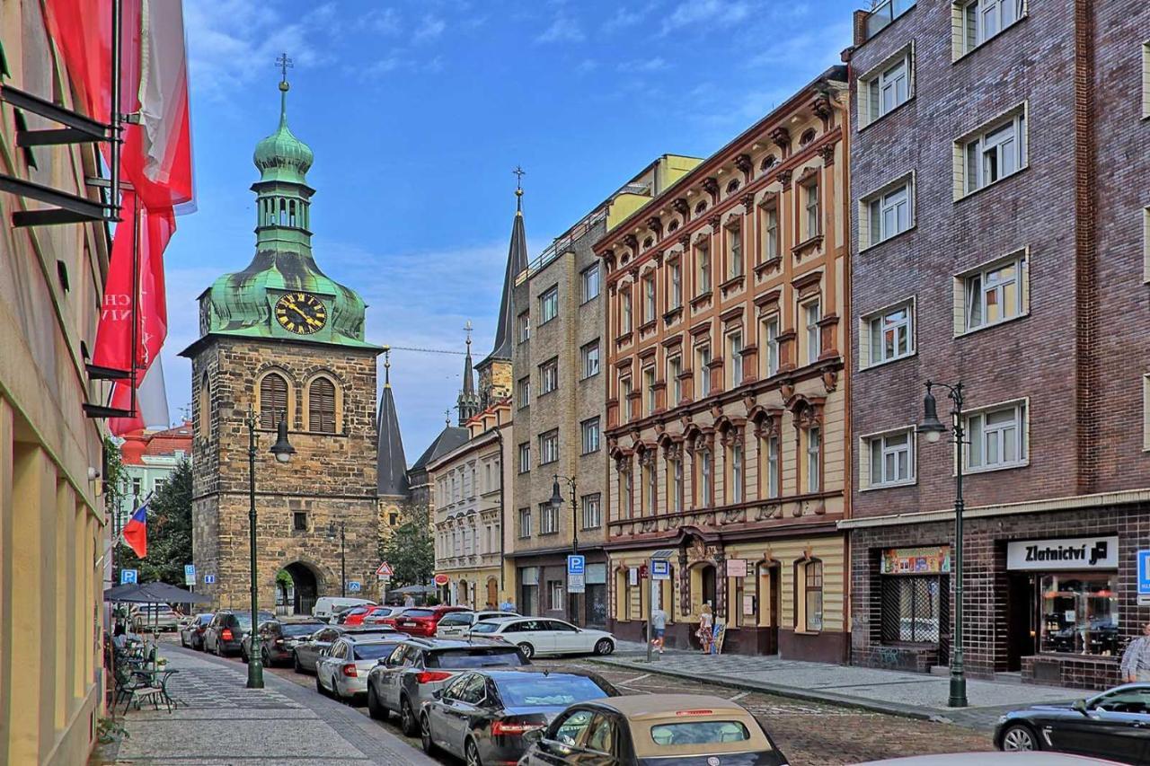 Peter'S Tower Apartments Prague Luaran gambar