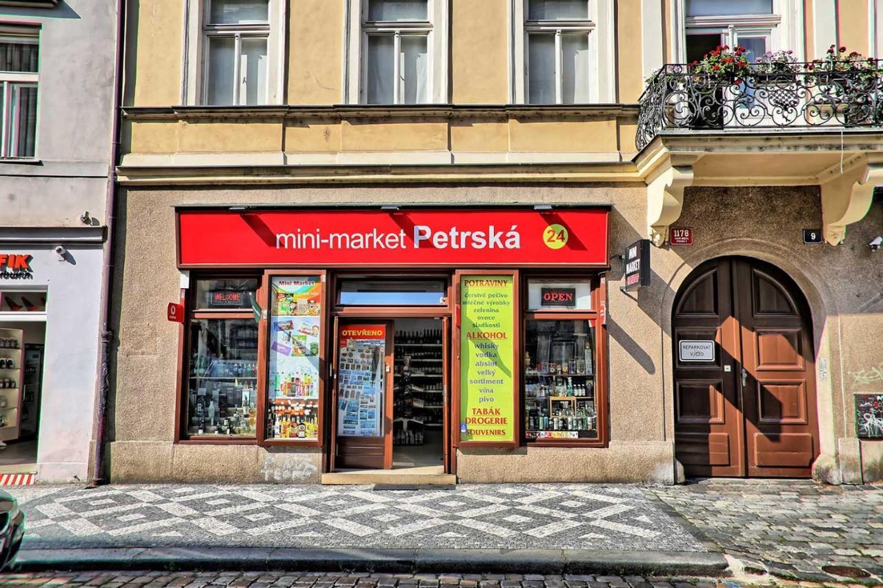 Peter'S Tower Apartments Prague Luaran gambar