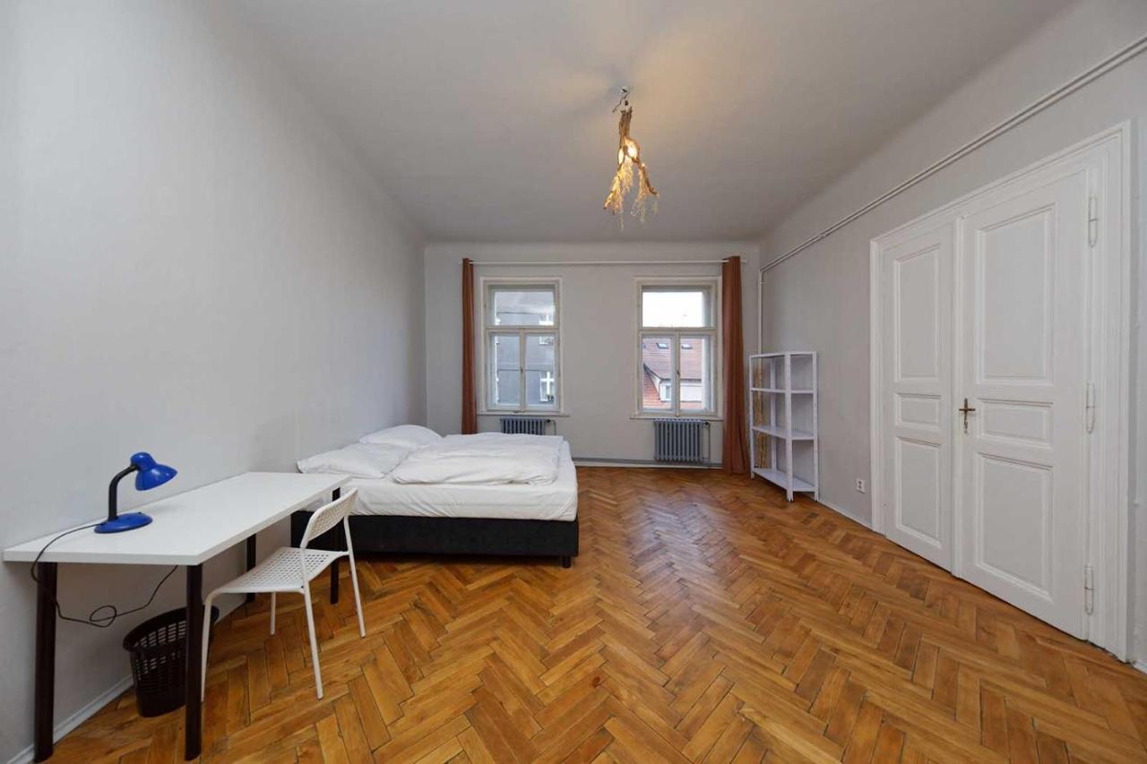 Peter'S Tower Apartments Prague Luaran gambar