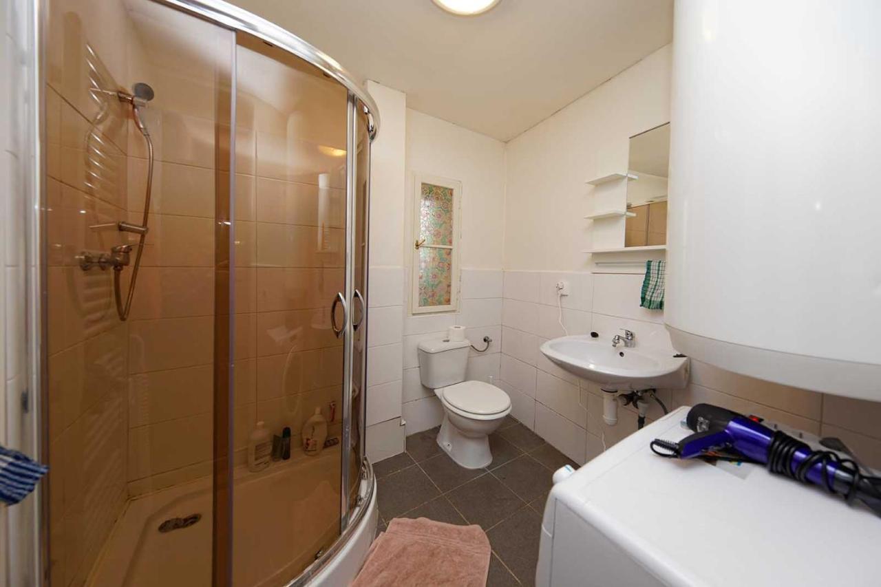 Peter'S Tower Apartments Prague Luaran gambar