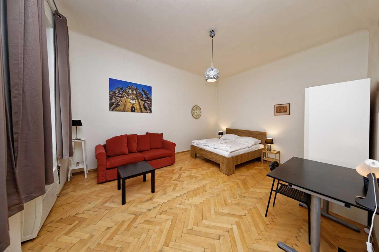 Peter'S Tower Apartments Prague Luaran gambar
