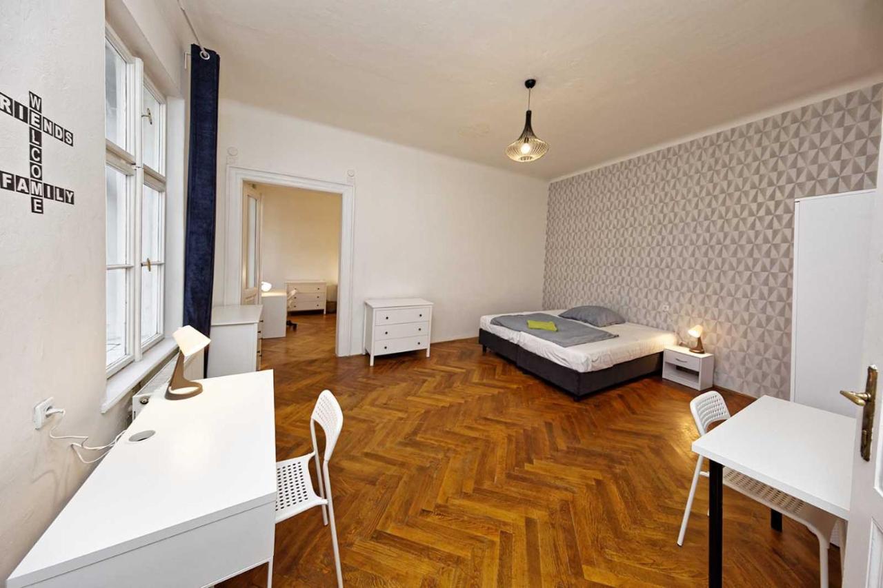 Peter'S Tower Apartments Prague Luaran gambar