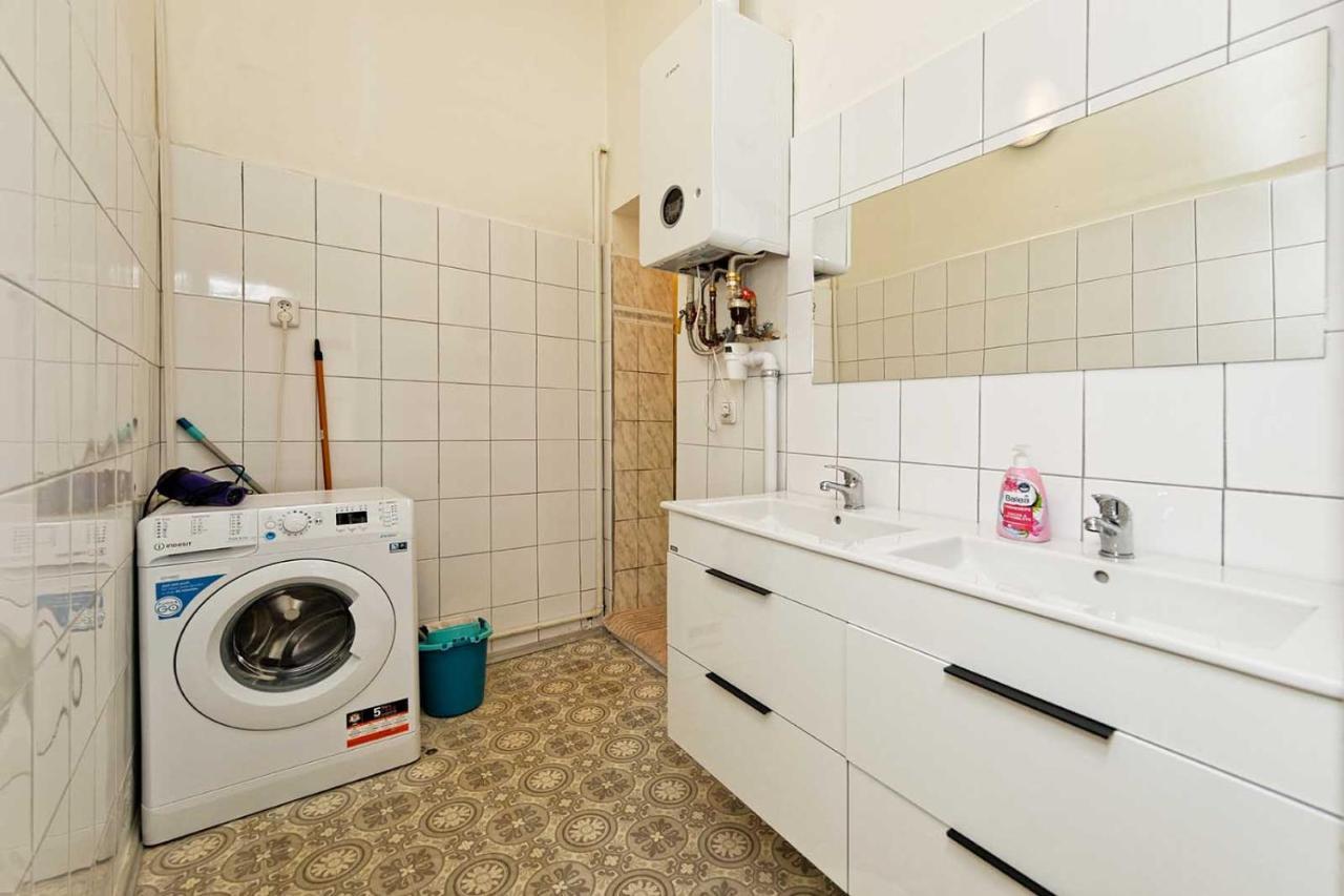 Peter'S Tower Apartments Prague Luaran gambar